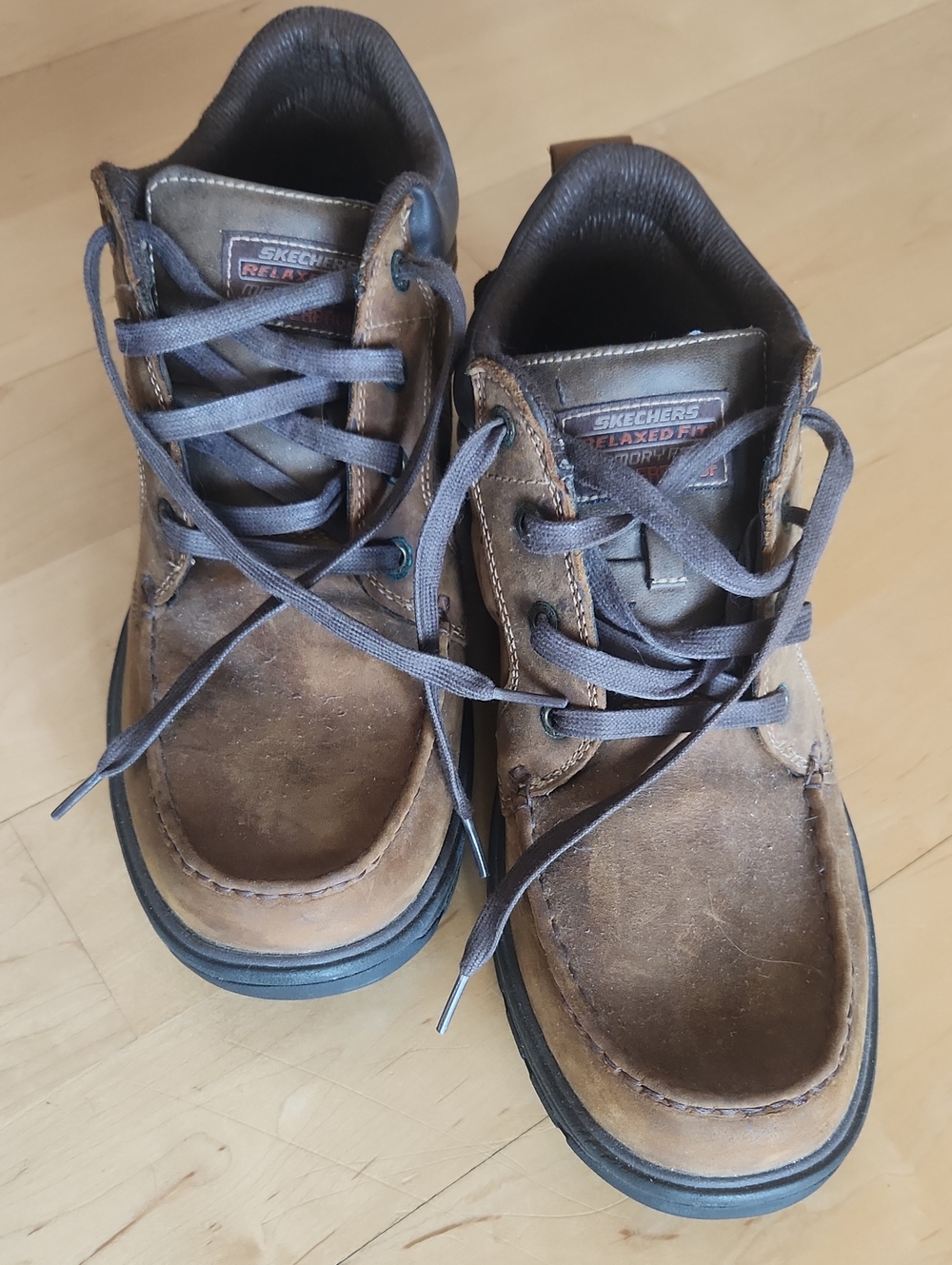 Skechers Men’s Brown Leather Chukka Boots sz 12 waterproof hiking